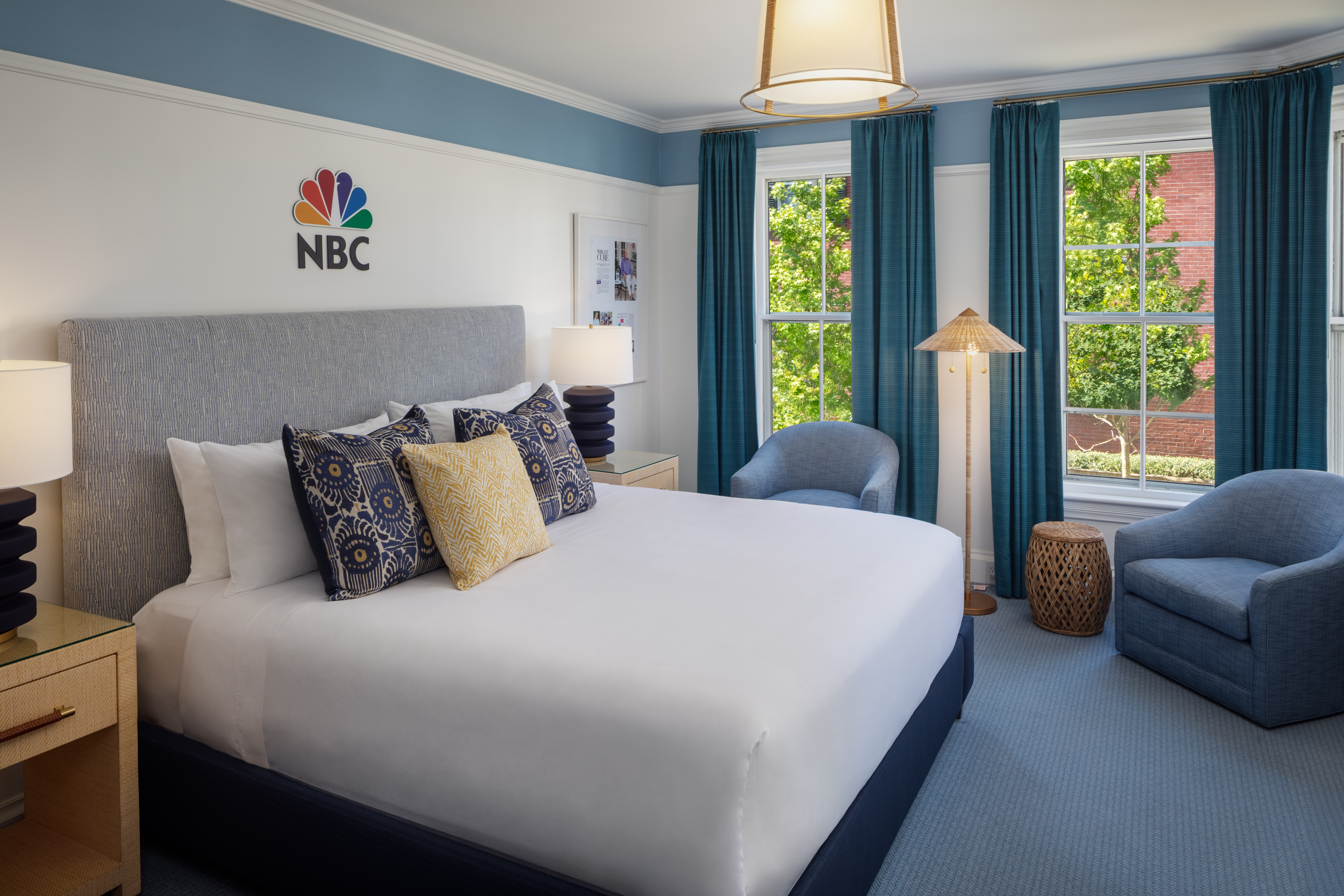 hotel near the nantucket ferry